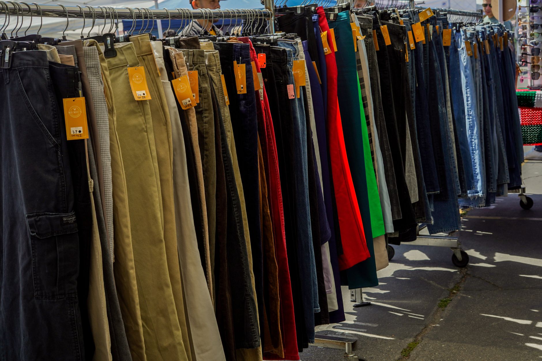 Comment organiser un vide-grenier chez — installation vide-grenier chez soi